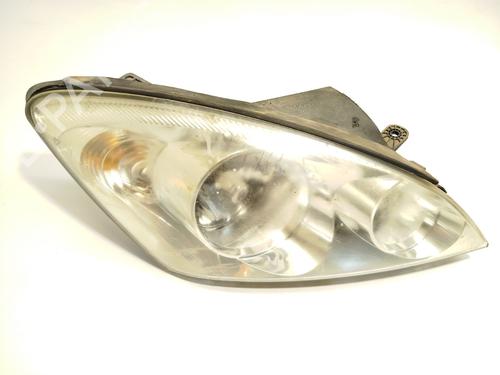 Used Right headlight KIA CEE'D Hatchback (ED) 1.6 CRDi 115 (115 hp) 30060206