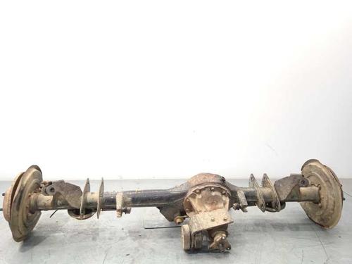 Used Rear axle LAND ROVER DISCOVERY II (L318) 2.5 Td5 4x4 (139 hp) 8589483