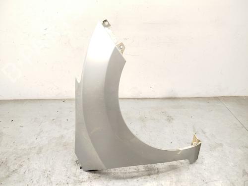 Guarda-lamas direito HYUNDAI i30 (GD) 1.6 CRDi (110 hp) 32673777