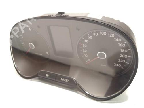 Used Instrument cluster VW POLO V (6R1, 6C1) 1.4 (6R1) (85 hp) 8147825
