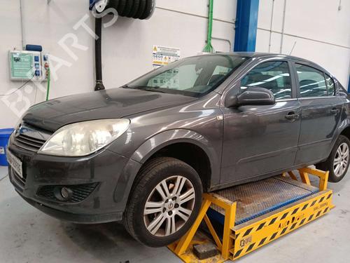 Used Parts OPEL ASTRA H Saloon (A04) 1.7 CDTi (L69) 4916228