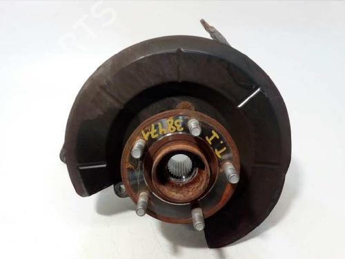 left-rear-steering-knuckle-ford-kuga-ii-dm2-20-tdci-4x4-2073015-31783318-2012-4603096 main image