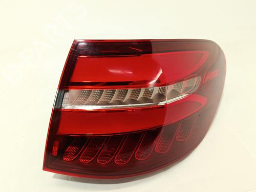 Used Right taillight Right taillight 37418147 37418147