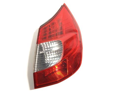 Used Right taillight Right taillight RENAULT SCÉNIC II (JM0/1_) 1.9 dCi (JM14) (131 hp) 33704598 33704598