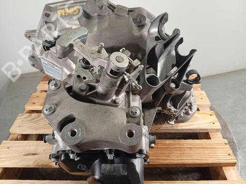 Gearbox OPEL CORSA E (X15) | BP32229980M3