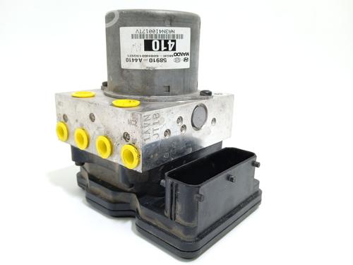 Used ABS pump KIA CARENS IV 1.6 GDi (135 hp) 19285659