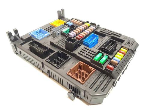 Used Fuse box CITROËN C3 III (SX) 1.5 BlueHDi 100 (SXYHYP, SXYHTU) (102 hp) 9424990