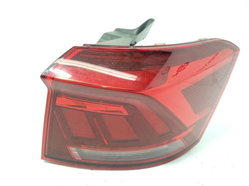 right-taillight-vw-t-roc-a11-d11-2017-24040496 main image