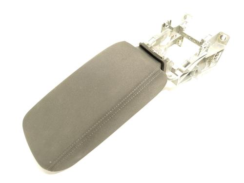 armrest-center-console-audi-q4-e-tron-sportback-f4n-2021-28107741 main image