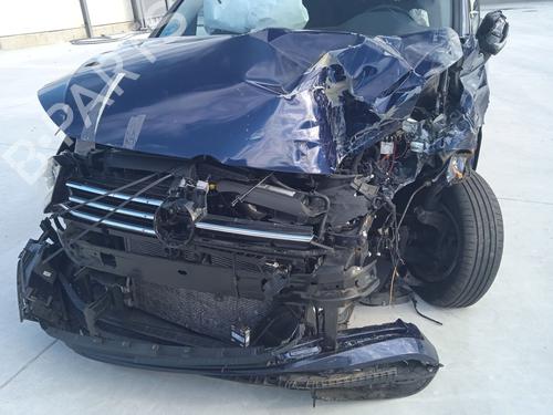 Gear lever VW TOURAN (5T1) 2.0 TDI | BP32451351M90 