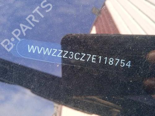 Left front fog light VW PASSAT B6 Variant (3C5) 2.0 TDI 16V | BP15800500C30 