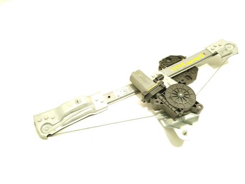 Used Front right window mechanism DACIA SANDERO II 1.0 SCe 75 (B8JC, B8JD, B8NC) (73 hp) 32060333