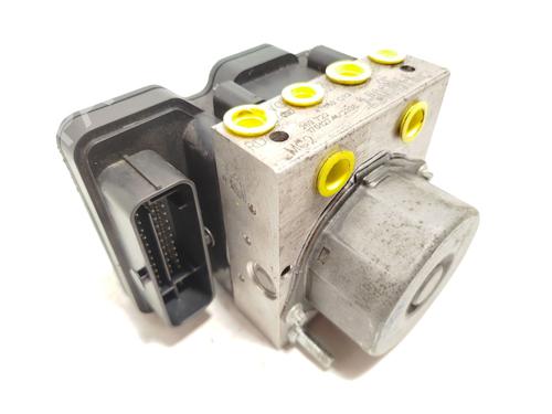 Used ABS pump ABS pump RENAULT CAPTUR I (J5_, H5_) 1.5 dCi 90 (J5N4, J5M5, J5MW, J5M6, J5AL, J5AJ) (90 hp) 31144632 31144632