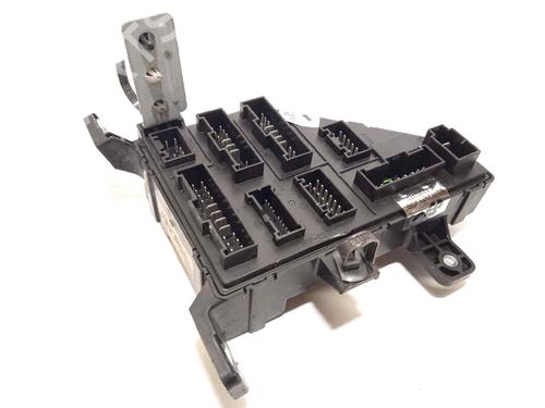Fuse box KIA SPORTAGE II (JE_, KM_) 2.0 i 16V | BP16767149E1 