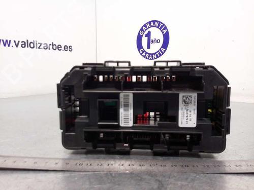 Used Fuse box Fuse box 3248982 3248982