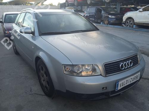 Højre forlygte AUDI A4 B6 Avant (8E5)  | BP25626794C29 