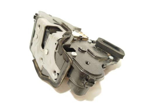 front-right-lock-skoda-kamiq-nw4-2019-36326086 main image