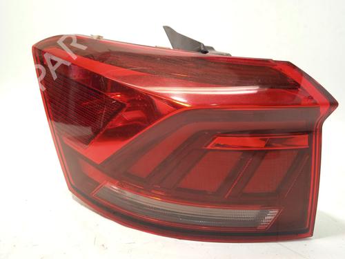left-taillight-vw-t-roc-a11-d11-2017-24040497 main image