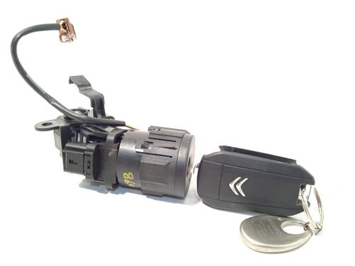 ignition-barrel-citroen-spacetourer-bus-v_-16-bluehdi-115-9663123380-2016-19397115 main image