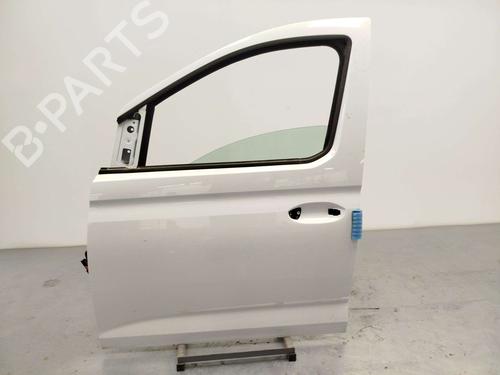 Used Left front door Left front door 38199304 38199304