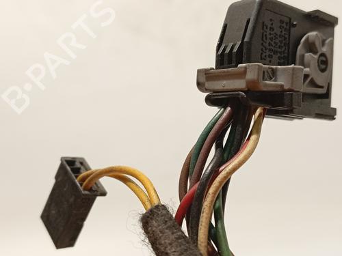 Außenspiegel links LAND ROVER RANGE ROVER III (L322) 3.0 D 4x4 | BP30707213C26