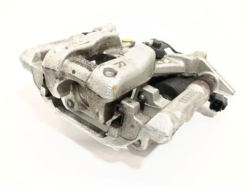 right-rear-brake-caliper-toyota-c-hr-_x1_-2016-36353607 main image