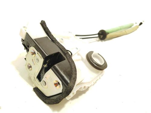 serrure-avant-droite-mazda-3-hatchback-bp-2018-27152350 main image