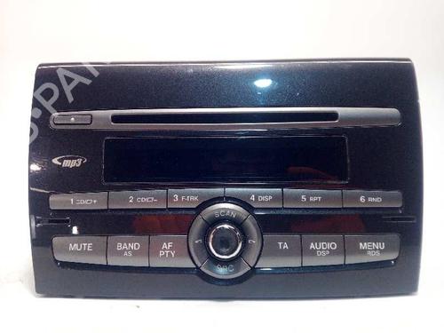 Used Radio FIAT BRAVO II (198_) 1.4 (198AXA1B) (90 hp) 4977502