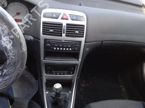 Left headlight PEUGEOT 307 SW (3H) 2.0 16V | BP19396089C28 