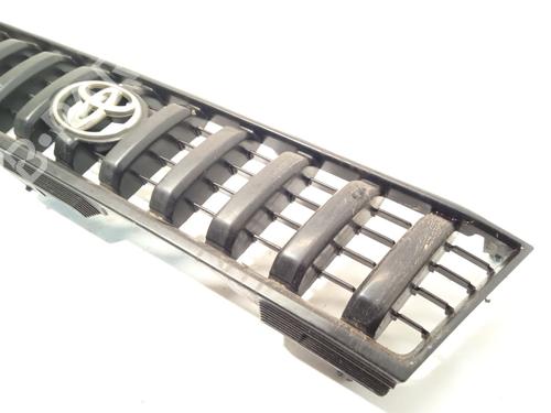 Grille TOYOTA LAND CRUISER 90 (_J9_) 3.0 TD (KZJ90_, KZJ95_, KZJ90R, KZJ95R, KZJ90W, KZJ95W) | BP24363902C40 