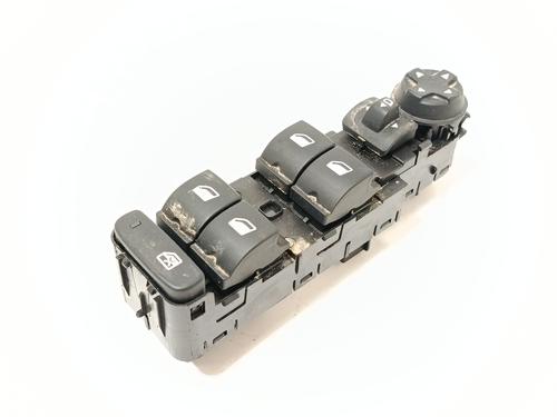 Used Left front window switch Left front window switch PEUGEOT 208 II (UB_, UP_, UW_, UJ_) 1.2 PureTech 100 (101 hp) 34435285 34435285