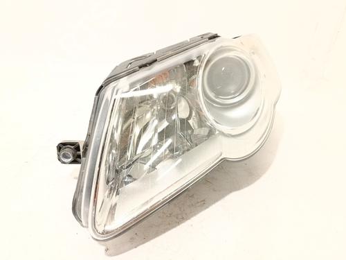 Left headlight VW PASSAT B6 (3C2) 2.0 TDI 16V | BP35756736C28 - Image 2