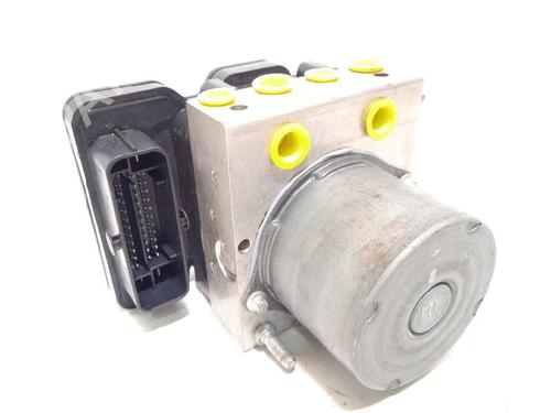 Used ABS pump SKODA FABIA III Estate (NJ5) 1.0 TSI (95 hp) 13736510