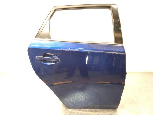 Used Right rear door TOYOTA AURIS (_E18_) 1.4 D-4D (NDE180_, NDE180R) (90 hp) 18257370