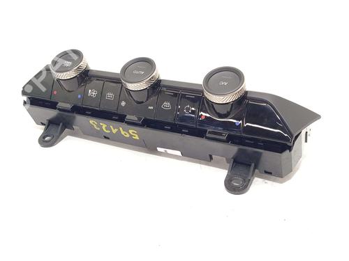 Used Climate control Climate control 38729653 38729653