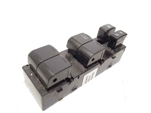 Used Left front window switch SUBARU XV (_GP_) 1.6 i AWD (GP3, G33GP) (114 hp) 17526532