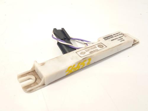 Used Antenna/Base RENAULT MEGANE IV Hatchback (B9A/M/N_) 1.5 Blue dCi 115 (B9A6) (116 hp) 28724694