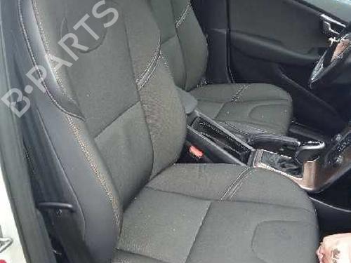 Starter VOLVO V40 Hatchback (525) D2 | BP8932830M8