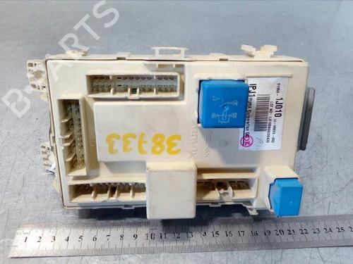 Used Fuse box Fuse box 4387299 4387299