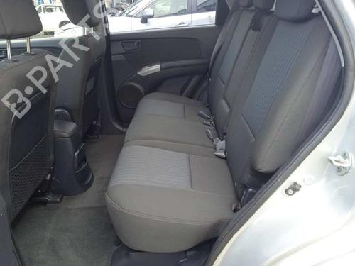 Left headlight KIA SPORTAGE II (JE_, KM_) 2.0 i 16V | BP16767154C28