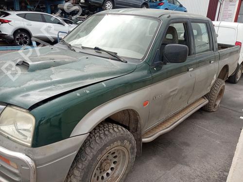 Retrovisor izquierdo MITSUBISHI L200 (K7_T, K6_T, K5_T) 2.5 TD 4WD (K74T) | BP26411572C26 