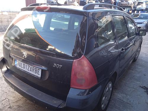 Left headlight PEUGEOT 307 Break (3E) 2.0 HDI 90 | BP21843795C28 