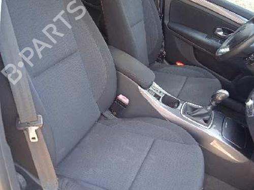 Left front driveshaft RENAULT LAGUNA III (BT0/1) 1.5 dCi (BT00, BT0A, BT0T, BT1J) | BP7801987M38