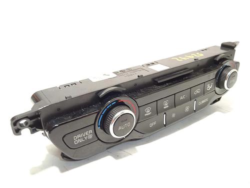 Used Climate control Climate control 17558631 17558631