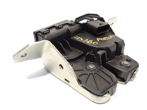 tailgate-lock-mercedes-benz-c-class-t-model-s205-a0997400000-0997400000-2014-2015-2016-2017-2018-2019-2020-2021-2022-2023-6786569 main image