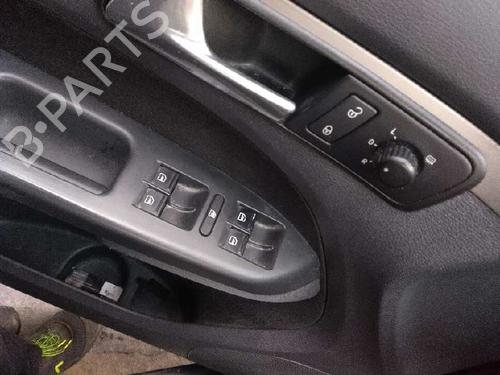 Driver airbag VW TOURAN (1T1, 1T2) 1.9 TDI | BP6786710C9 