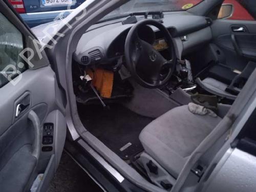 Driver airbag MERCEDES-BENZ C-CLASS (W203) C 180 Kompressor (203.046) | BP12114003C9 