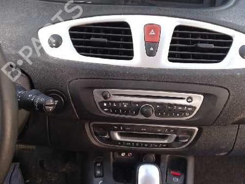 Instrument cluster RENAULT SCÉNIC III (JZ0/1_) 1.5 dCi | BP7835109C47