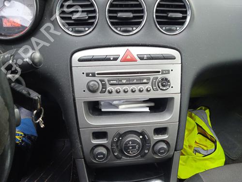 Fuse box PEUGEOT 308 I (4A_, 4C_) 1.6 HDi | BP31382917E1 