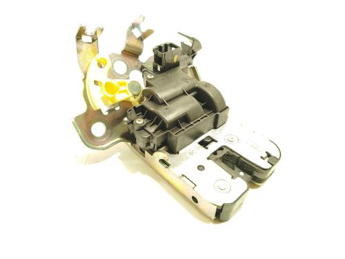 Used Tailgate lock Tailgate lock SKODA RAPID (NH3, NK3, NK6) 1.4 TDI (90 hp) 33288492 33288492
